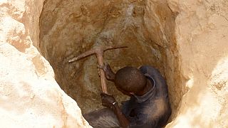 18 dead in Niger gold mine collapse 