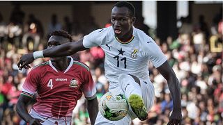 Football : le Ghanéen Raphael Dwamena s'effondre et décède en plein match