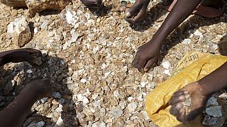 Nigéria : le travail des enfants dans les mines illégales de lithium