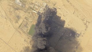 Soudan : les combats ravagent une raffinerie pétrolière majeure